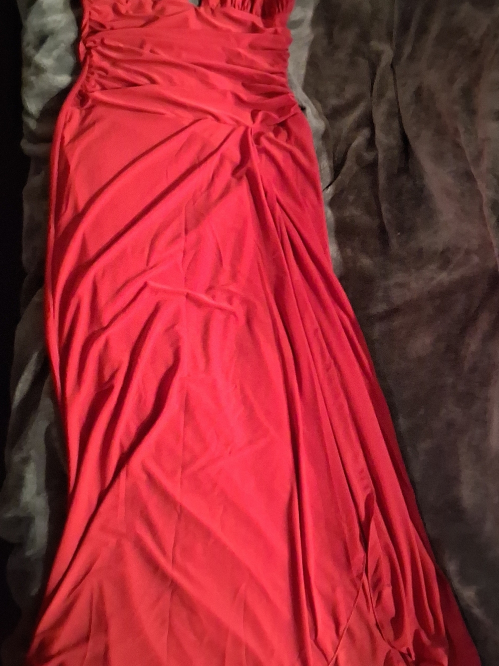 Sabora Dress Red With Ruching